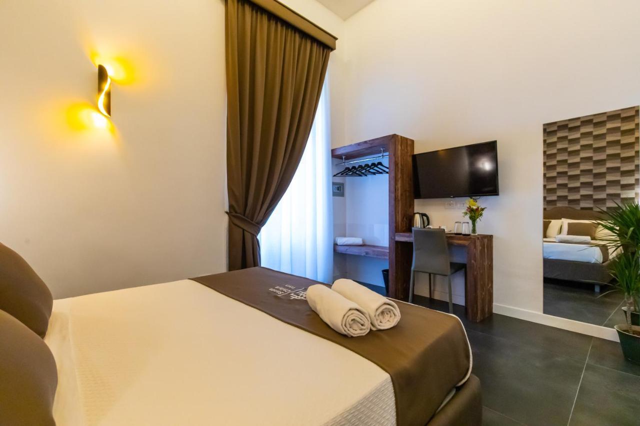 Santa Chiara Inn Napels Buitenkant foto