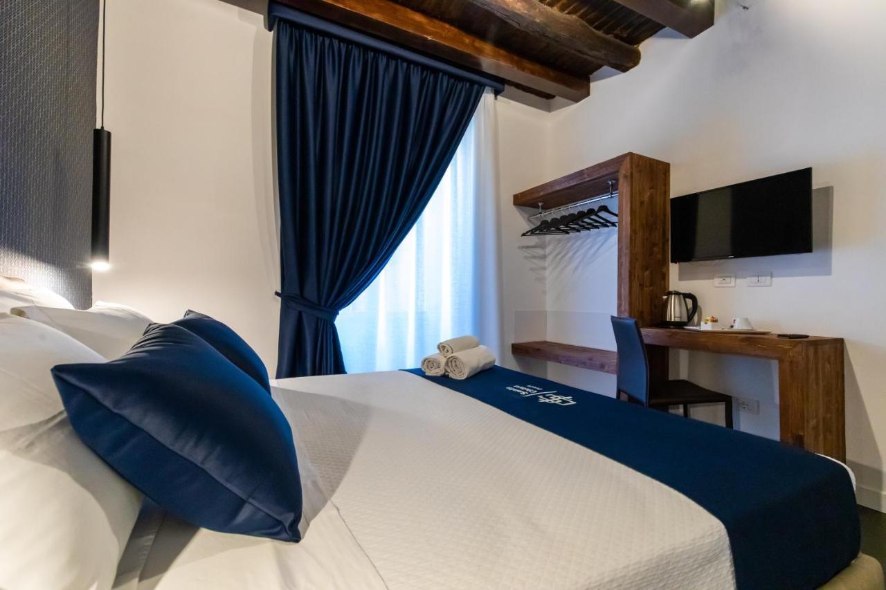 Santa Chiara Inn Napels Buitenkant foto