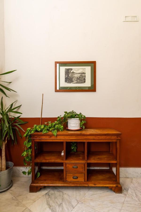 Santa Chiara Inn Napels Buitenkant foto